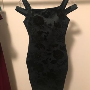 Women’s dress